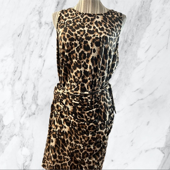🆕 LEOPARD PRINT DRESS - Picture 8 of 8